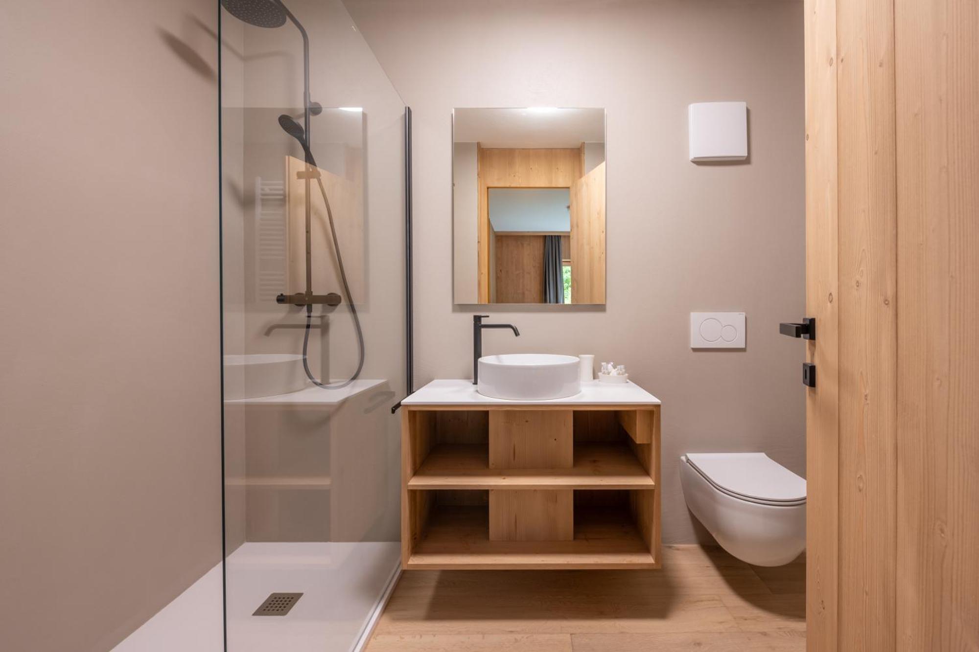 Ama Dolomiti Aparthotel Vigo di Cadore Buitenkant foto