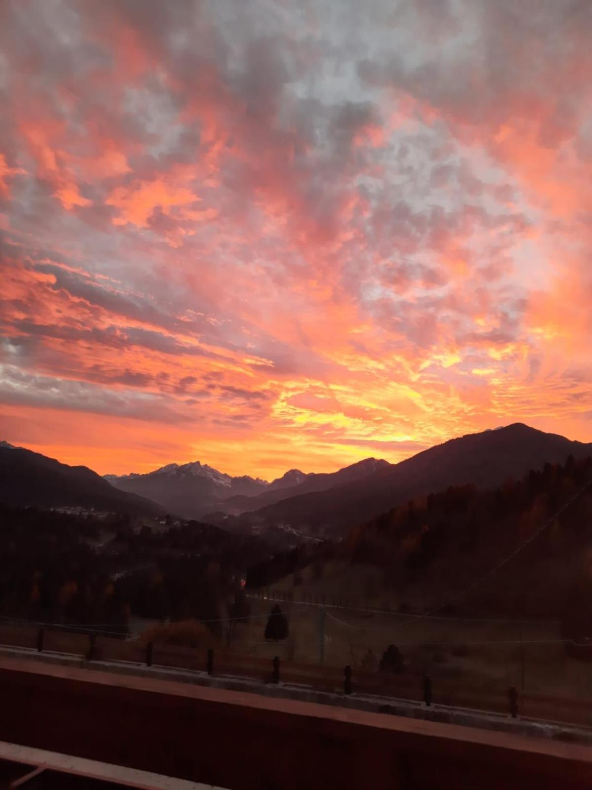 Ama Dolomiti Aparthotel Vigo di Cadore Buitenkant foto